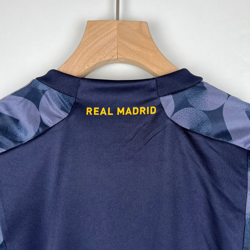 Kit Infantil Real Madrid Reserva 23/24