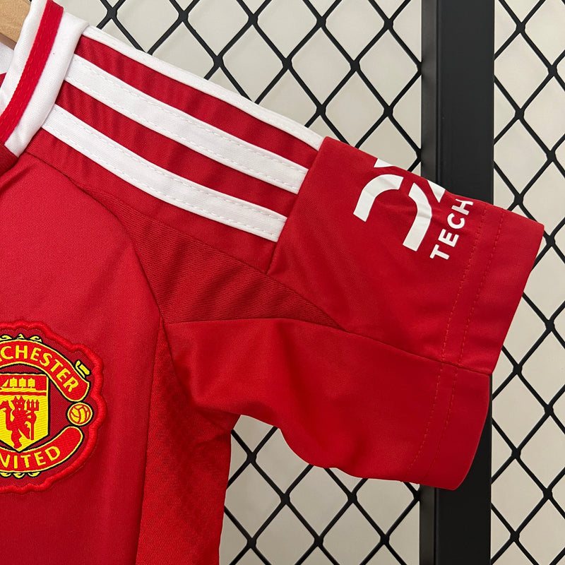 Kit Infantil Manchester United Titular 24/25
