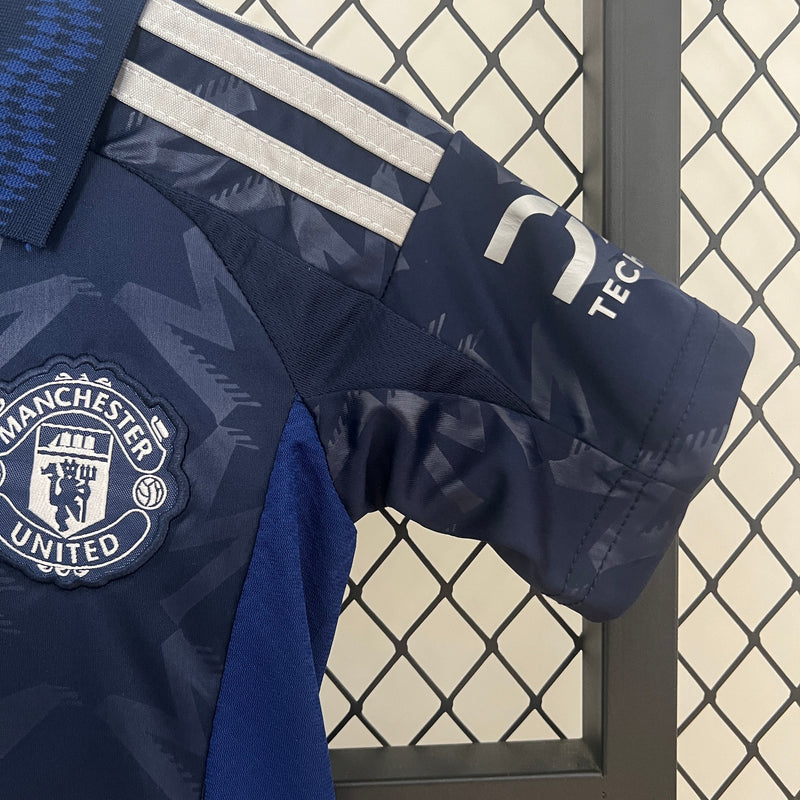 Kit Infantil Manchester United Reserva 24/25